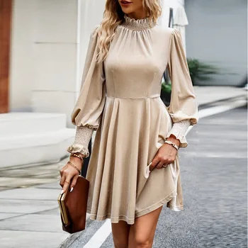 Zarif Tam Kollu Elbiseler İlkbahar / Yaz kadın Elbise 2023 Yeni Mock Boyun Katı Peluş Yüksek Bel Sıska Mini Elbise bayanlar için