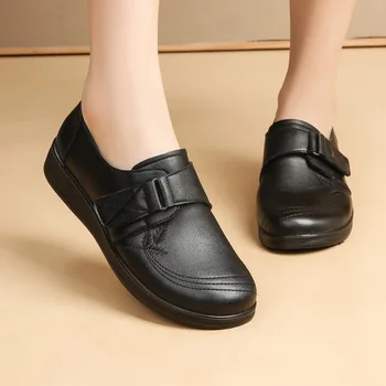 Bahar Kadın Hakiki deri makosenler Nefes Rahat düz ayakkabı Kadın Yürüyüş Artı Boyutu Ayakkabı Kadın Yumuşak Alt siyah ayakkabı