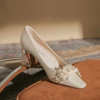 Prenses yüksek topuklu moda basit temel moda tek ayakkabı ışık kesim düz renk yüksek topuklu kare topuk Zapatos Mujer