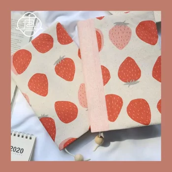 【Strawberry Cake】 Original El Yapımı A5 A6 Dizüstü Koruyucu Kapakları Kitap Kol Hazırlanmış Kumaş Ürünleri Günlüğü Kapak, Stokta